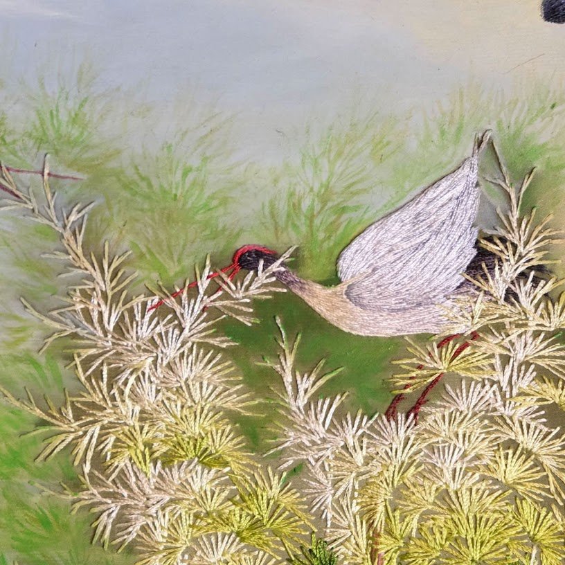 Tranh thêu tay Vũ Điệu Bình Minh – Khơi Sắc Tinh Khôi - Tăng Phúc Không Gian Sống - Ảnh 3