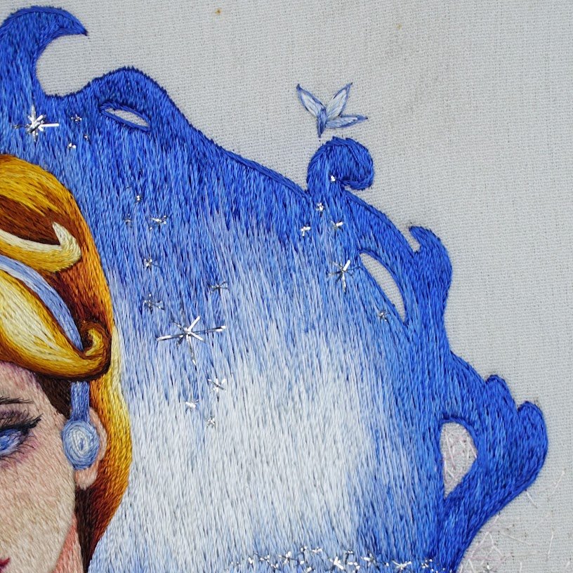 Tranh thêu tay Công Chúa Tóc Vàng – Nét mềm mại từ đôi tay nghệ nhân Việt - Ảnh 2