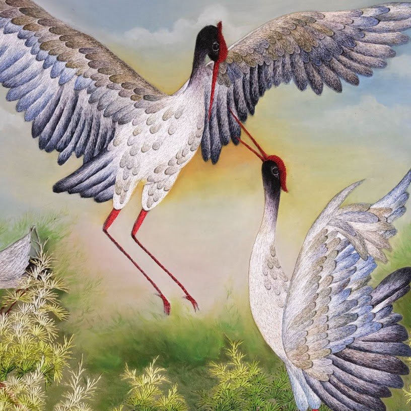 Tranh thêu tay Vũ Điệu Bình Minh – Khơi Sắc Tinh Khôi - Tăng Phúc Không Gian Sống - Ảnh 4