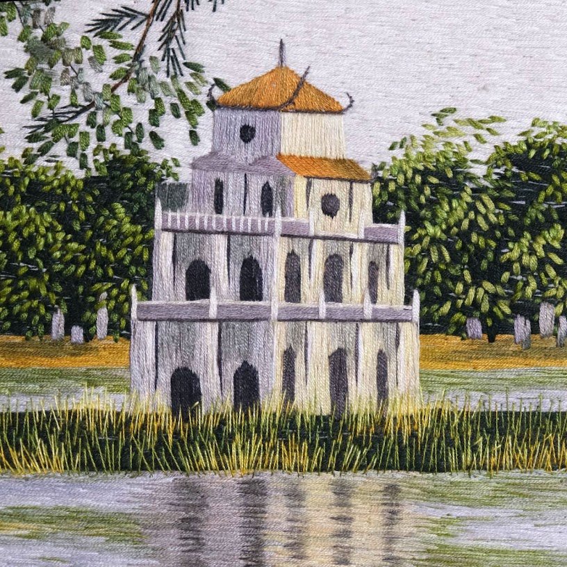 Tranh thêu tay Hồ Gươm Hà Nội – Vẻ đẹp văn hóa qua nét chỉ tinh tế - Ảnh 4