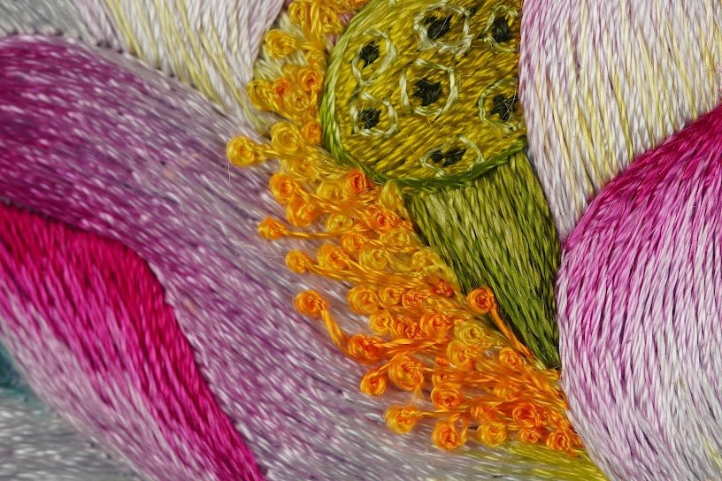 Tranh thêu tay Chữ Phúc – Phúc Lành trong Từng Đường Kim Mũi Chỉ - Ảnh 6