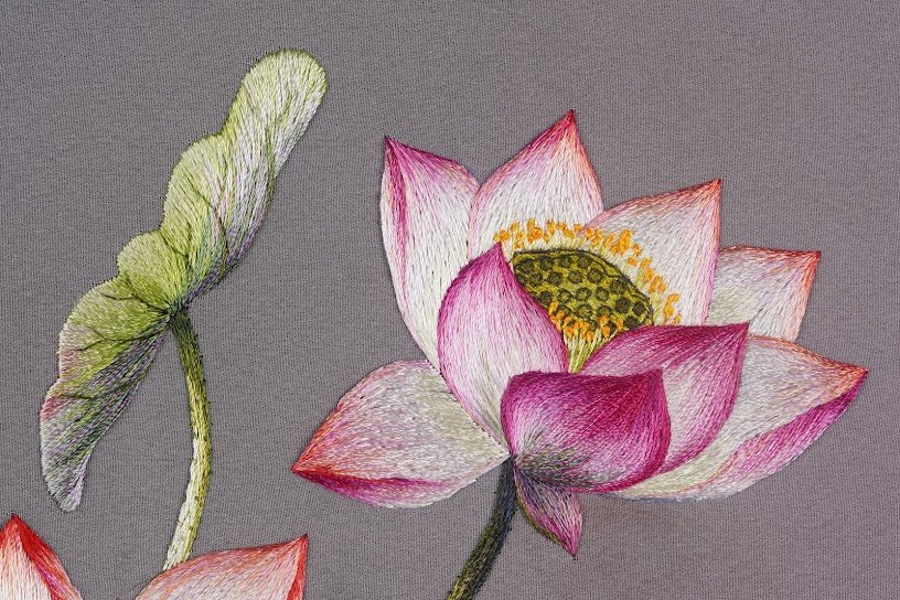 Tranh thêu tay Hoa Sen – Tinh Hoa Nghệ Thuật Từ Làng Nghề Quyến Rũ - Ảnh 10