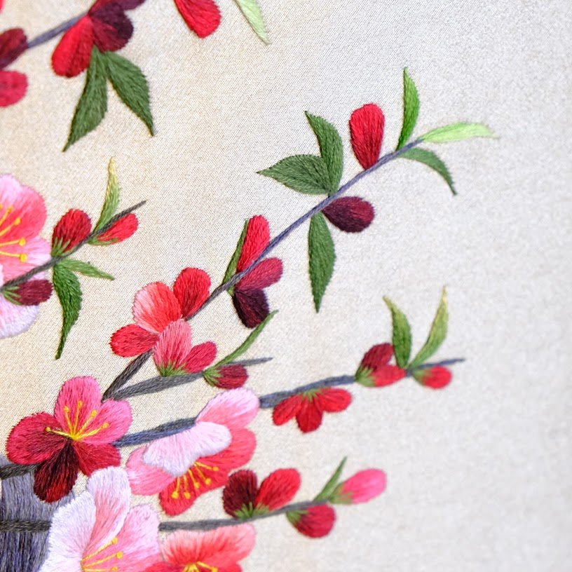 Tranh thêu tay Hoa Đào – Tinh hoa nghệ thuật trên từng mũi chỉ - Ảnh 3