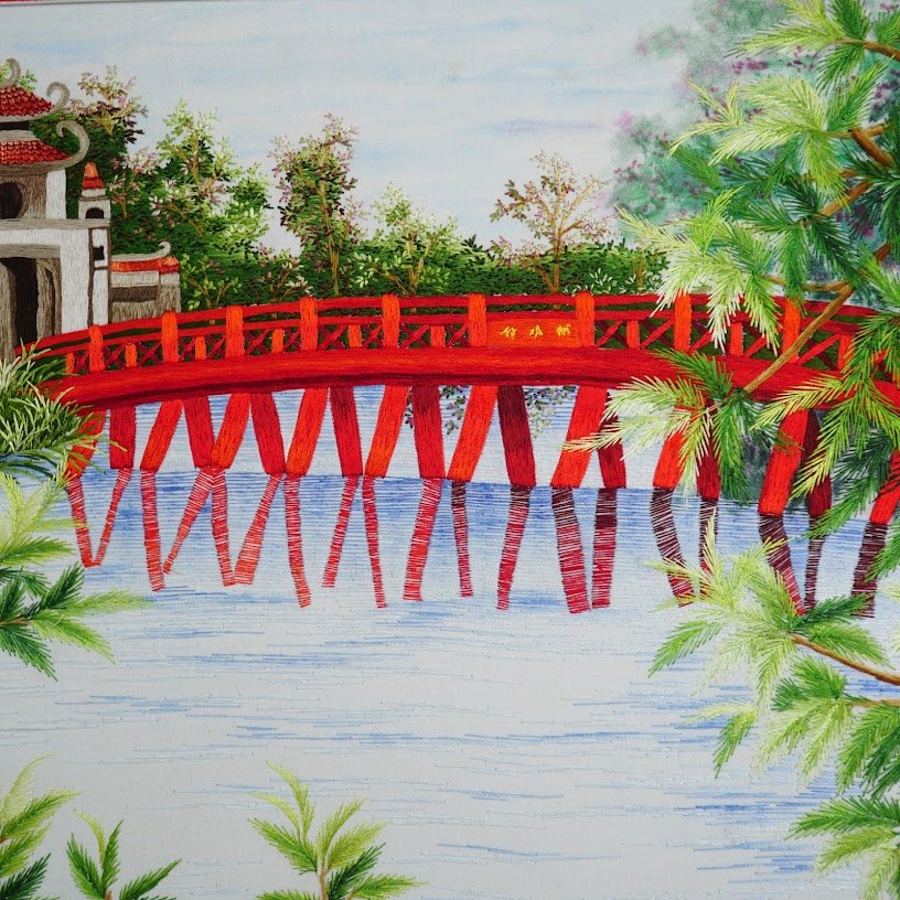 Tranh thêu tay Cầu Thê Húc Hà Nội – Vẻ đẹp của tâm hồn và di sản Hà thành - Ảnh 3